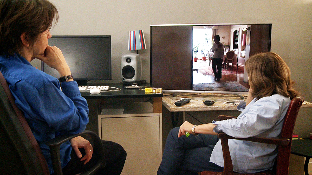 (2) Chantal Akerman et Claire Atherton au montage du No Home Movie (2015) (2) Chantal Akerman et Claire Atherton au montage du No Home Movie (2015)