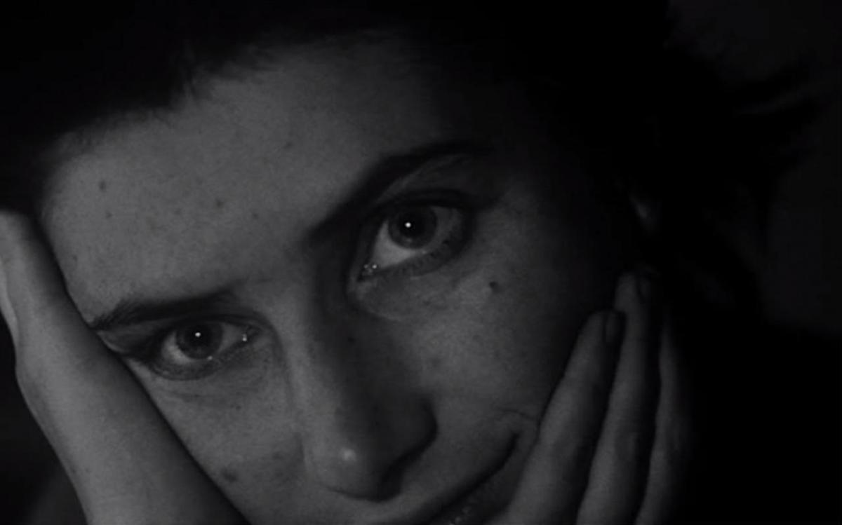 (2) Elle a passé tant d’heures sous les sunlights... (Philippe Garrel, 1985) (2) Elle a passé tant d’heures sous les sunlights... (Philippe Garrel, 1985)