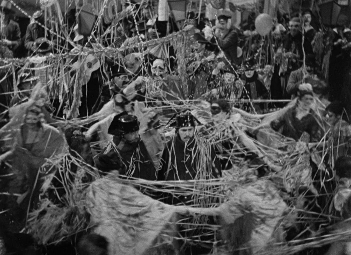 (3) The Devil Is a Woman (Josef von Sternberg, 1935)