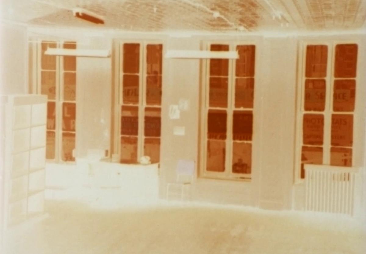 (1) Wavelength (Michael Snow, 1967)