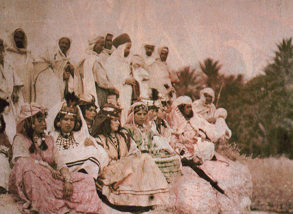 (1) Autochrome taken in Biskra and Tlemcen (1922) (1) Autochrome taken in Biskra and Tlemcen (1922)