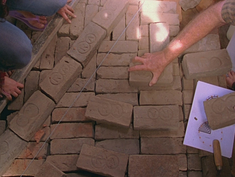Zum Vergleich (Harun Farocki, 2011) Zum Vergleich (Harun Farocki, 2011)