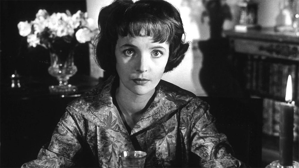 Edith Scob as Christiane Génessier Edith Scob as Christiane Génessier