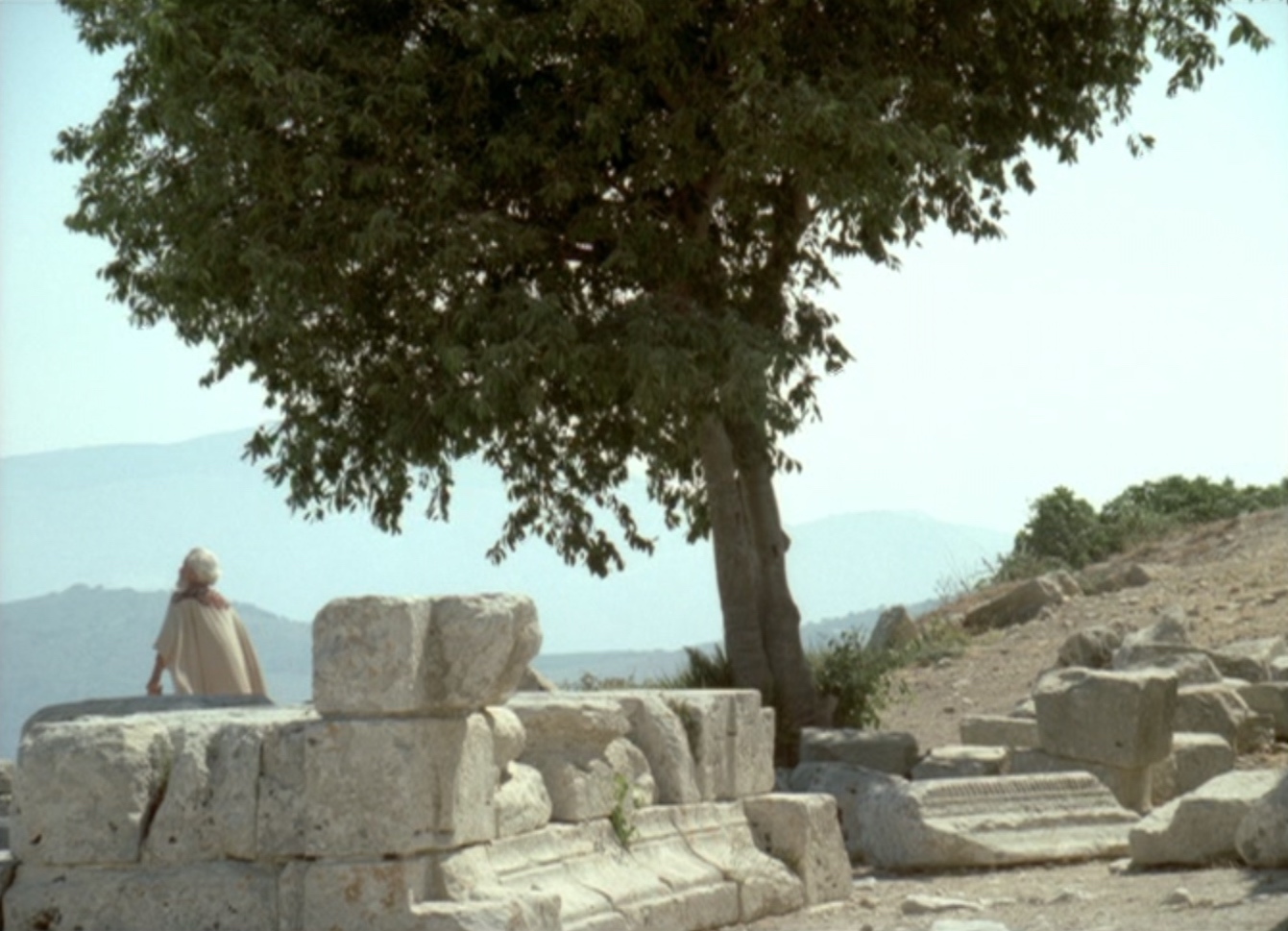 Die Antigone des Sophokles nach der Hölderlinschen Übertragung für die Bühne bearbeitet von Brecht 1948 (Danièle Huillet & Jean-Marie Straub, 1992)