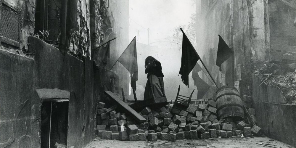 La commune (Paris, 1871) (Peter Watkins, 2000)