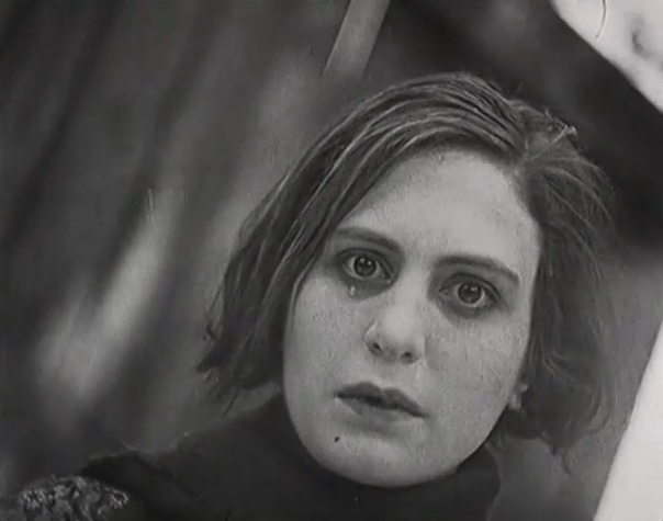 (3) Celles qui s’en font (Germaine Dulac, 1930) (3) Celles qui s’en font (Germaine Dulac, 1930)