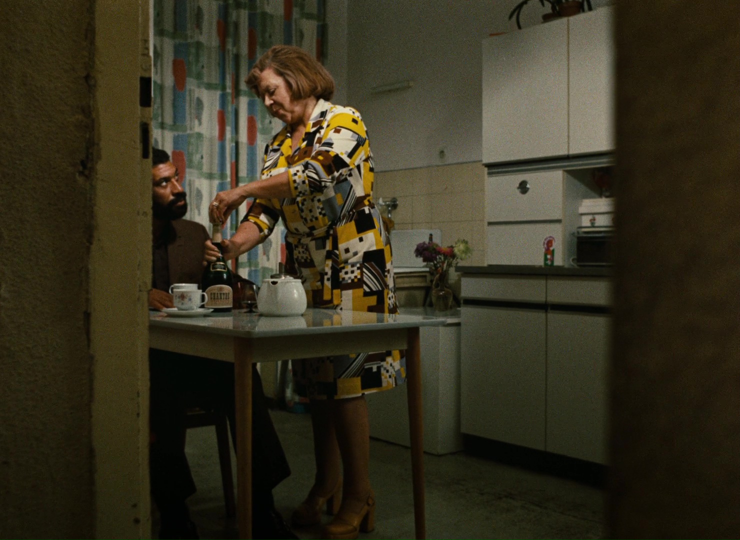 (1) Angst essen Seele auf (Rainer Werner Fassbinder, 1974)