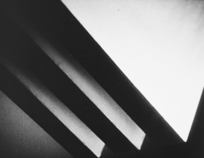 (4) Impatience (Charles Dekeukeleire, 1928)