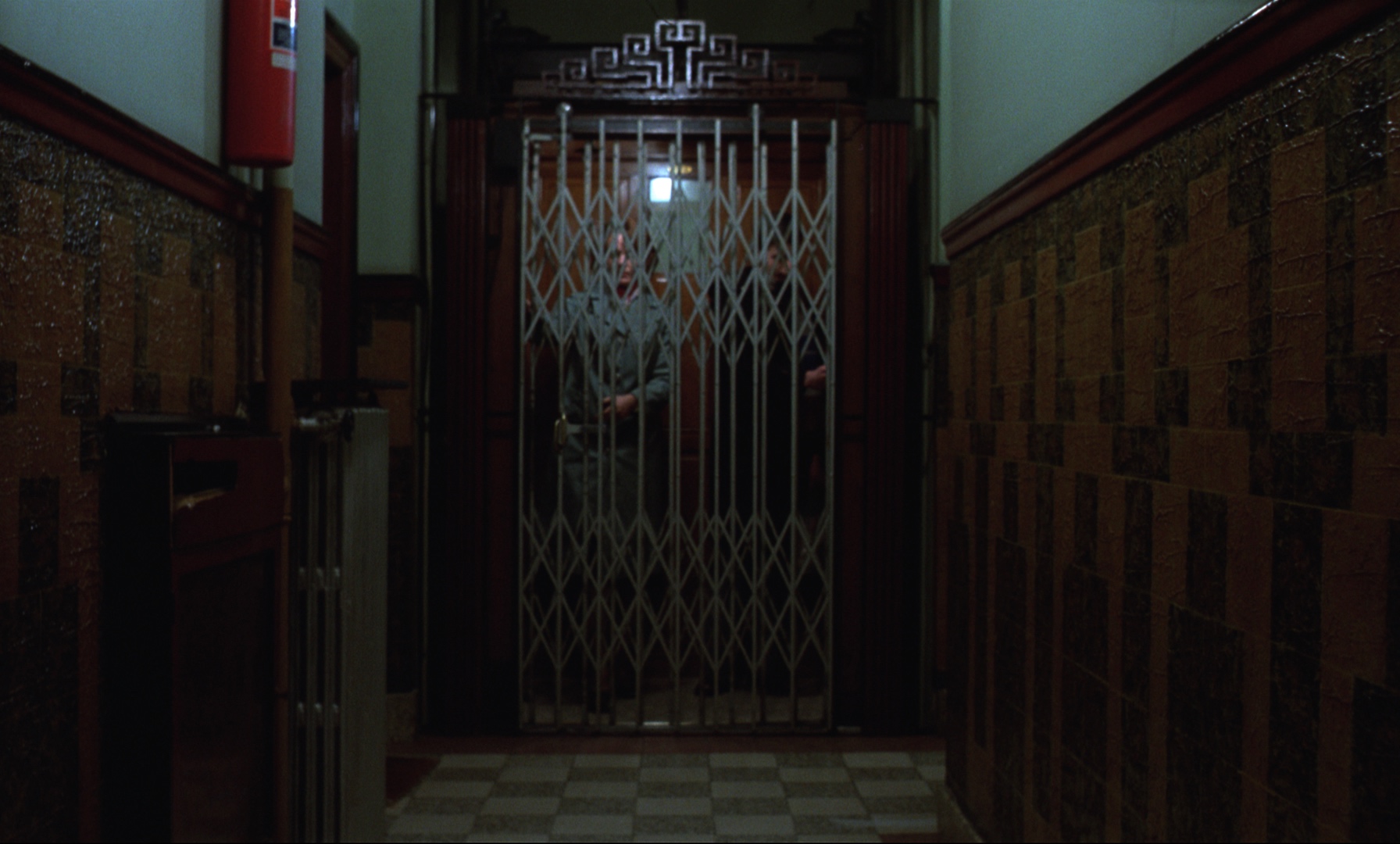 (4) Jeanne Dielman, 23 quai du Commerce, 1080 Bruxelles (Chantal Akerman, 1975)