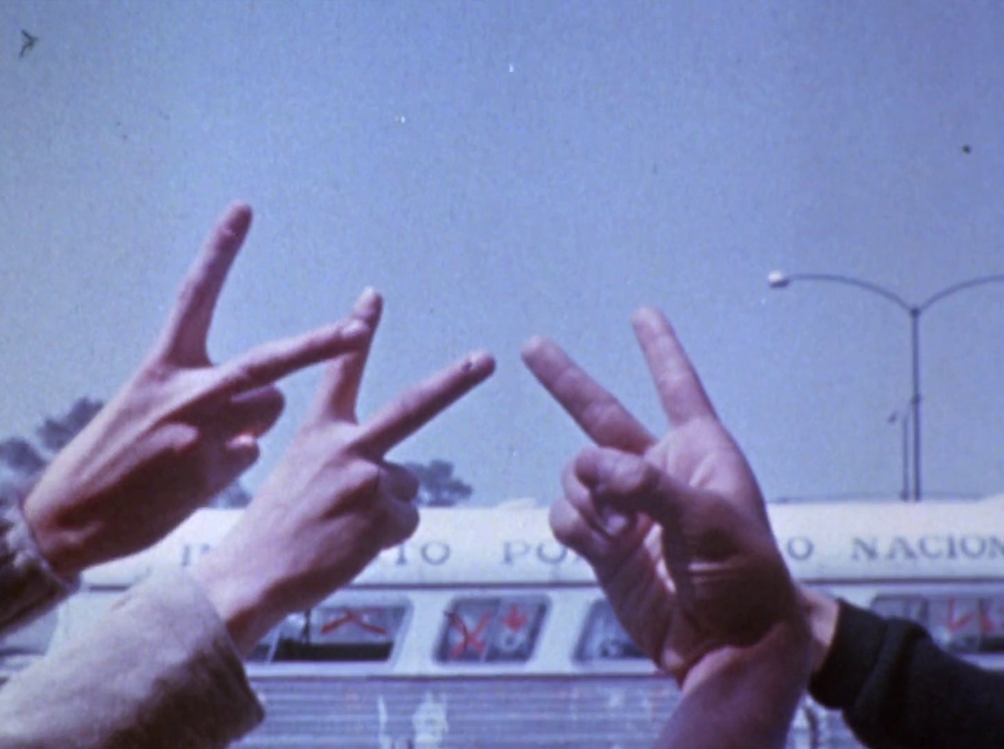 (2) Le fond de l’air est rouge (Chris Marker, 1977)