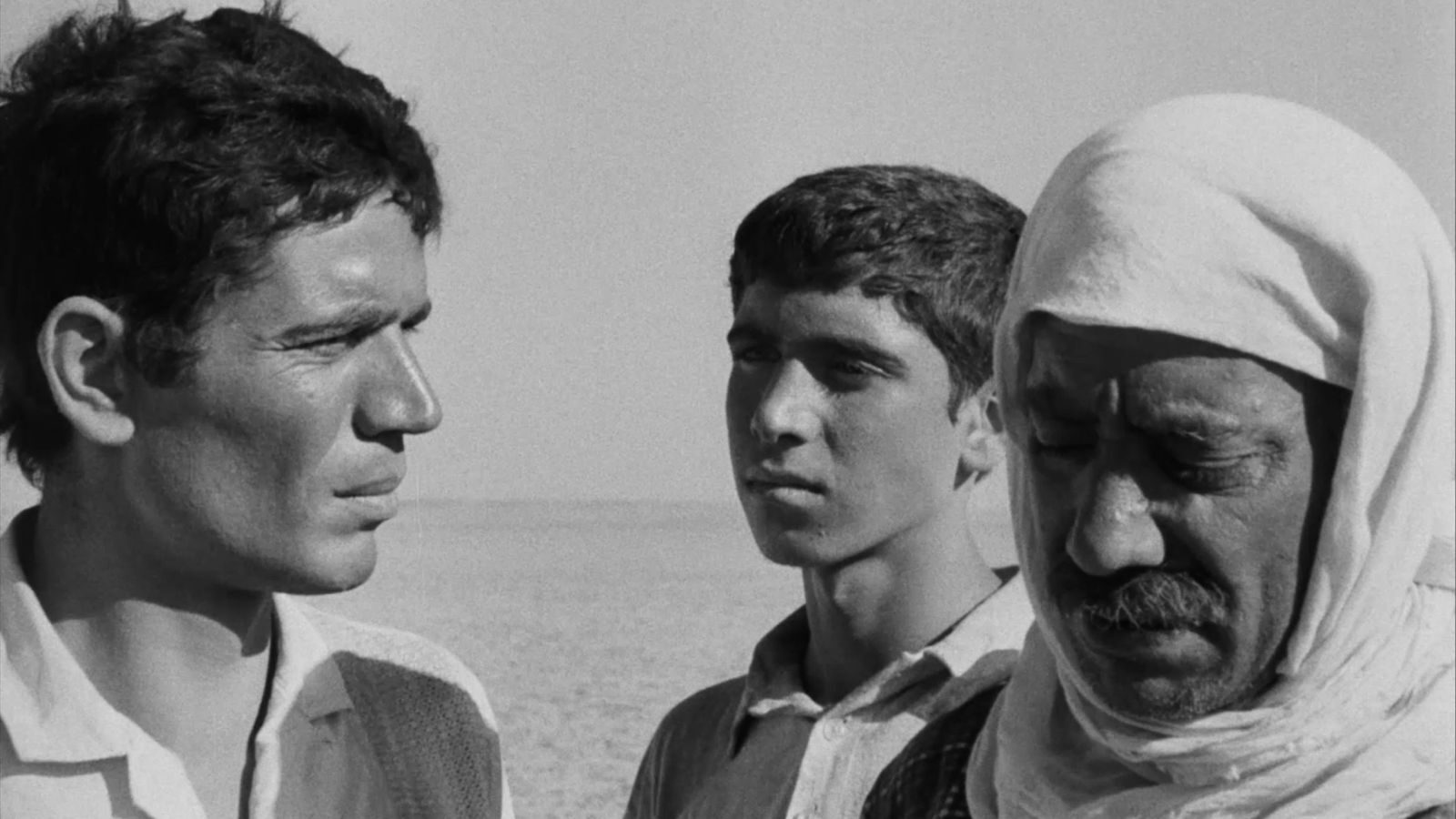 (5) Al-makhdu’un [The Dupes] (Tefwik Saleh, 1972)