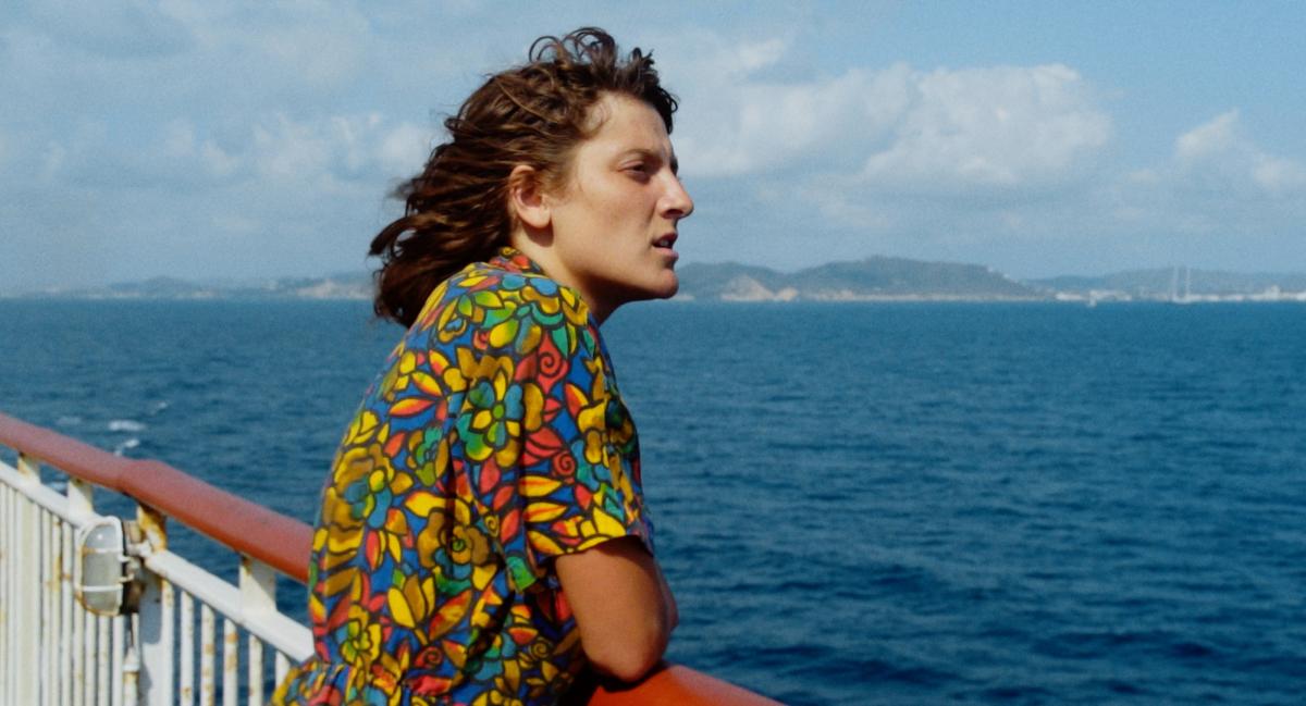 (2) Mourir à Ibiza (Un film en trois étés) (Anton Balekdjian, Léo Couture & Mattéo Eustachon, 2022)