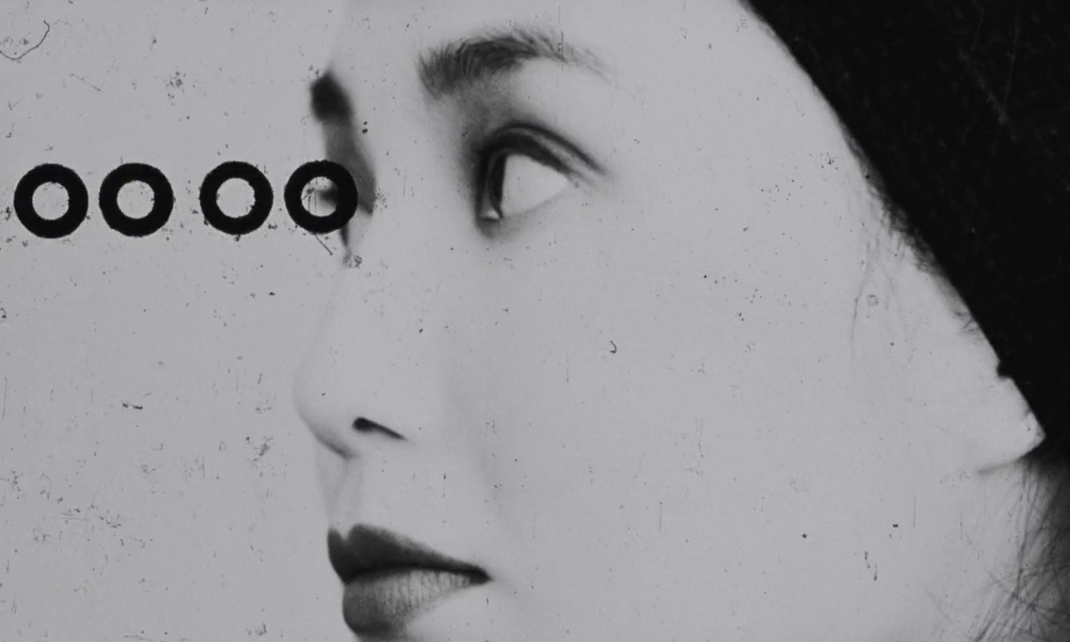 (4) Irma Vep (Olivier Assayas, 1996) (4) Irma Vep (Olivier Assayas, 1996)