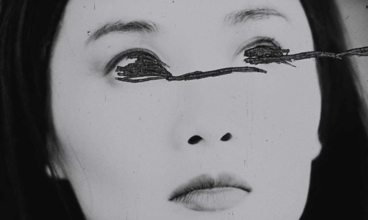(13) Irma Vep (Olivier Assayas, 1996) (13) Irma Vep (Olivier Assayas, 1996)